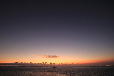 夕日と船.JPG